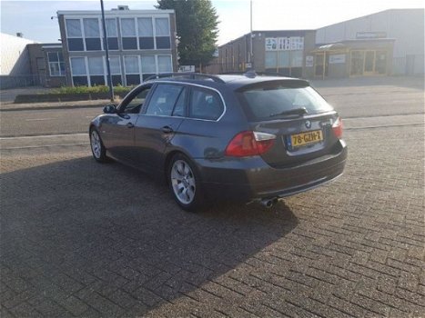 BMW 3-serie Touring - 325d High Executive 2008 ALLE DENKBARE OPTIES PLAATJE - 1