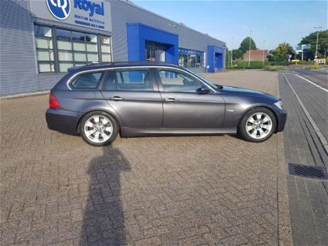 BMW 3-serie Touring - 325d High Executive 2008 ALLE DENKBARE OPTIES PLAATJE - 1