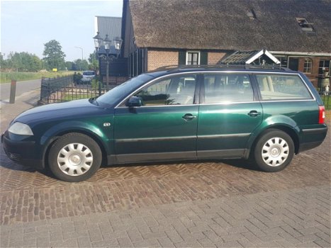 Volkswagen Passat Variant - 1.8 Turbo Comfortline - 1