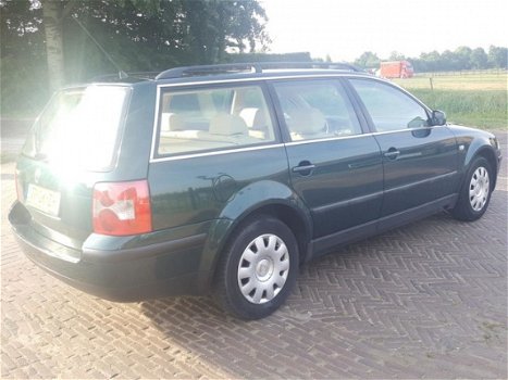 Volkswagen Passat Variant - 1.8 Turbo Comfortline - 1