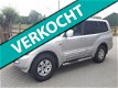 Mitsubishi Pajero - 3.2 Di-D GLX Long Body - 1 - Thumbnail