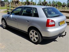 Audi A3 - 1.6 Attraction