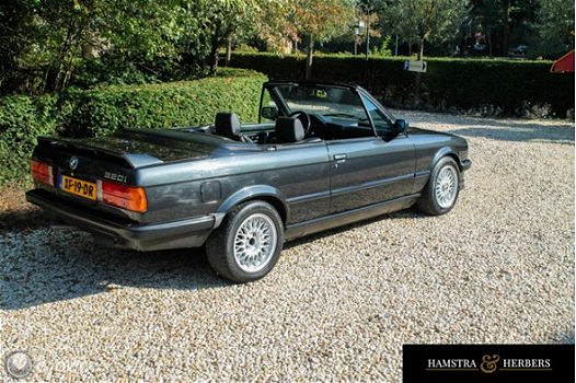 BMW 3-serie Cabrio - E30 320i - 1