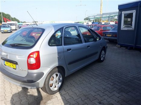 Citroën Xsara Picasso - 1.8I-16V PLAISIR - 1