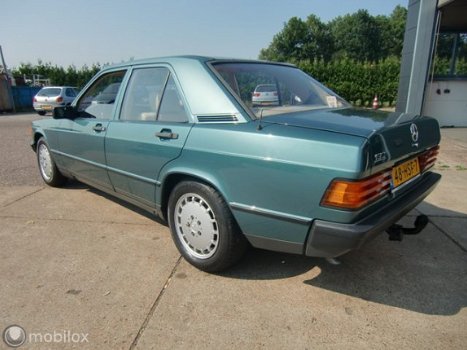 Mercedes-Benz 190-serie - W201 2.0 NIEUWSTAAT INRUIL MOGELIJK - 1