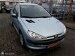 Peugeot 206 - - 1.4-16V Gentry, NW APK BIJ AFLEVERING - 1 - Thumbnail