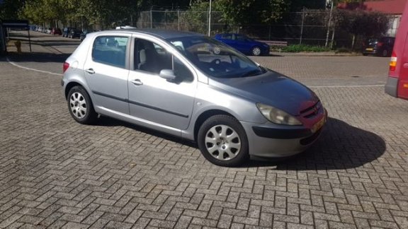 Peugeot 307 - 1.6-16V top auto, airco, nwe apk - 1