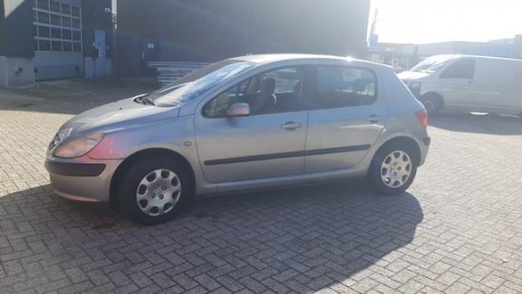 Peugeot 307 - 1.6-16V top auto, airco, nwe apk - 1