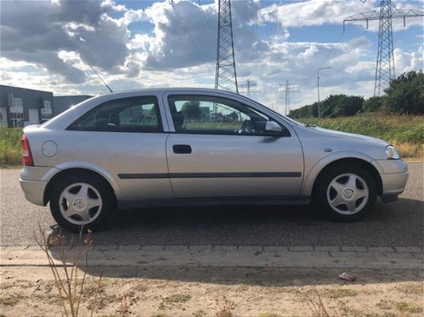 Opel Astra - 1.6 Comfort - 1