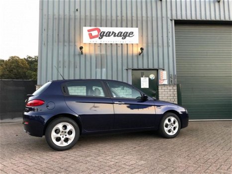 Alfa Romeo 147 - 1.6 T.Spark Progression - 1