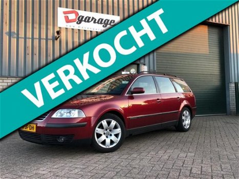 Volkswagen Passat Variant - 2.0 Trendline - 1