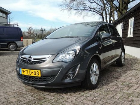 Opel Corsa - 1.2 Bi-Fuel Design Edition handgeschakeld - 1