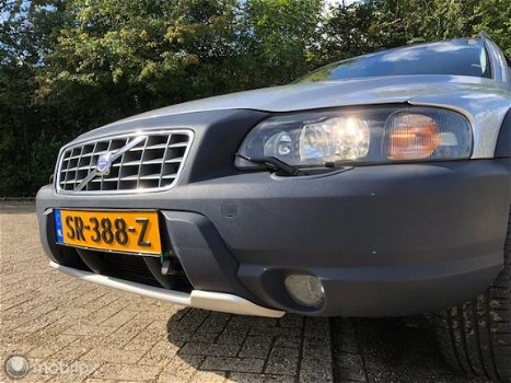 Volvo XC70 - 2.5 T Comfort Line - 1