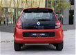 Renault Twingo - 1.0 SCE DYNAMIQUE Dealerauto in Nwst www.mycitycar.nl - 1 - Thumbnail