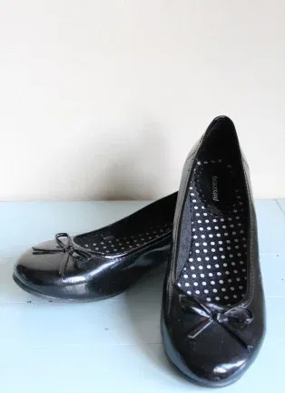 Ballerina's zwart lak met strikje - maat 41 - nr. 1