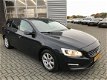 Volvo V60 - 2.0 d3 kinetic 5 cilinder navi PDC - 1 - Thumbnail