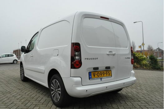 Peugeot Partner - 1.6 HDI 75 PK Premium Pack *Navigatie - 1