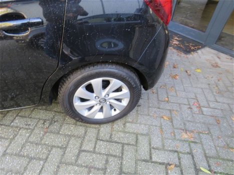 Opel Corsa - 1.4 Favourite - 1