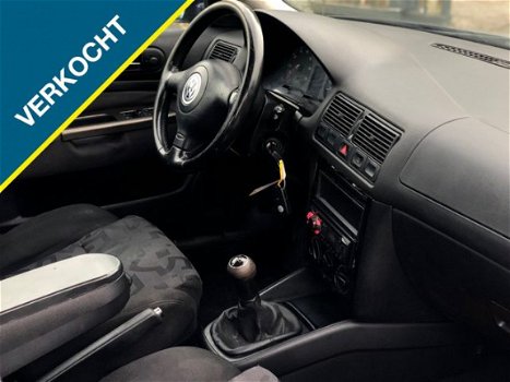 Volkswagen Golf - 1.6 Comfortline* Nieuwe APK*5 deurs*Elek.ramen - 1