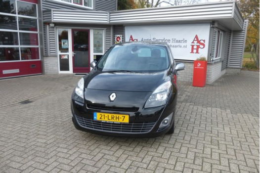 Renault Grand Scénic - 1.6 Celsium Orginele Nederlandse auto - Navi - lm velgen - Climatronic- parke - 1