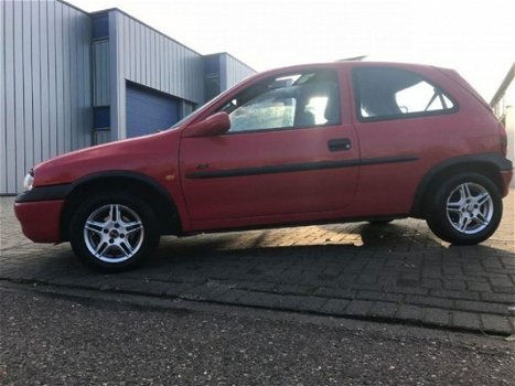 Opel Corsa - 1.4i-16V Sport - 1