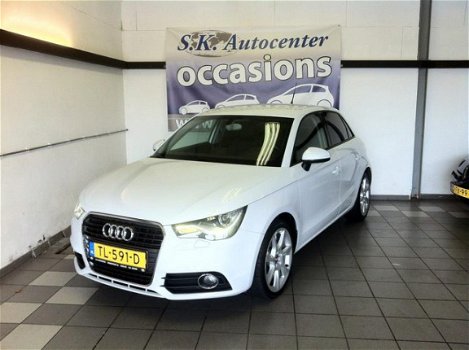 Audi A1 Sportback - 1.6 TDI LED XENON NAVI CLIMA MOOI - 1