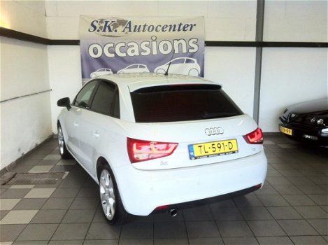 Audi A1 Sportback - 1.6 TDI LED XENON NAVI CLIMA MOOI - 1