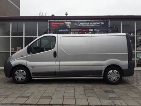 Opel Vivaro - 2.5DTI 2.9T L2H1 - 1