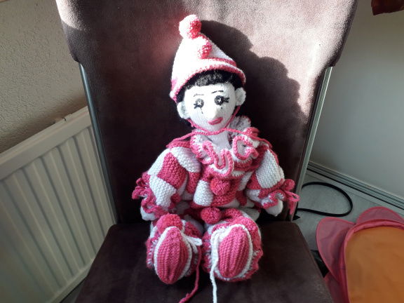 mooie gebreide roze wit pierrot - nr. 1