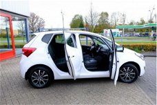 Hyundai ix20 - 1.6i i-Catcher Navi/Leer/Camera/Panodak