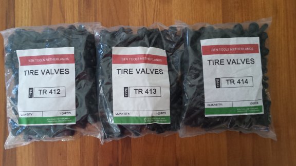 Bandenwissel weken: Auto ventielen TR413 100 stuks €13,95 - 1