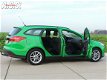 Ford Focus - 1.5 TDCi Trekhaak PDC Airco Navi Cr.Contr - 1 - Thumbnail