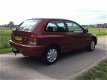 Mazda 323 - 1.3 glx Stuurbekrachtiging -- > Inruil mogelijk - 1 - Thumbnail