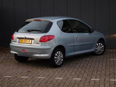 Peugeot 206 - 1.4 Gentry nette & goede staat Ice Blue - 1