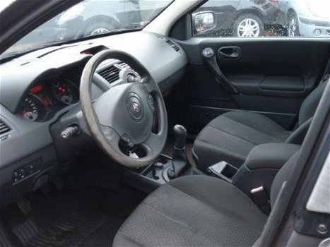 Renault Mégane - 1.6 16V Expression Comfort - 1