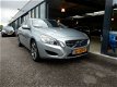 Volvo V60 - 2.0 D4 Ocean Race 5 CIL - 1 - Thumbnail