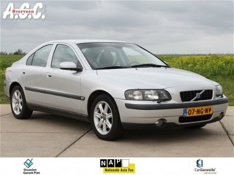 Volvo S60 - 2.4 D5 163pk Leer ECC Trekhaak PDC - 1