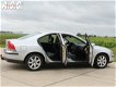 Volvo S60 - 2.4 D5 163pk Leer ECC Trekhaak PDC - 1 - Thumbnail