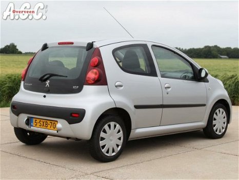 Peugeot 107 - 1.0 Airco 5 Deurs Wegenbelasting 20 PMND - 1