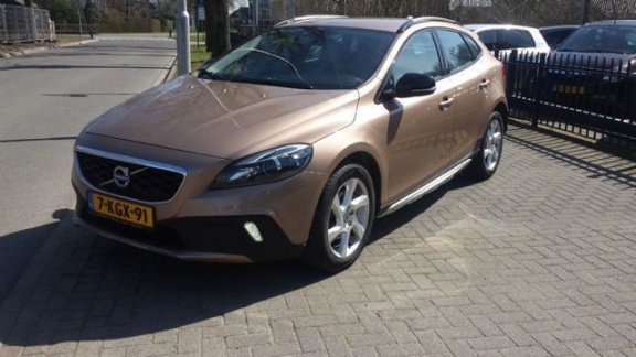 Volvo V40 Cross Country - 1.6 D2 Summum leer - 1