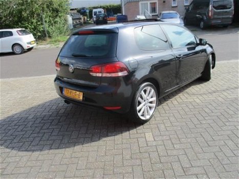 Volkswagen Golf - 2.0 TDI Highline - 1