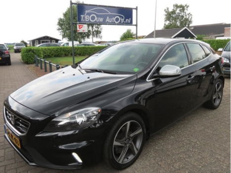 Volvo V40 - 1.6 T3 R-Design - 1