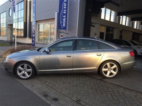 Audi A6 - 2.4 Aut. S-Line Airco/Navi/Leer - 1