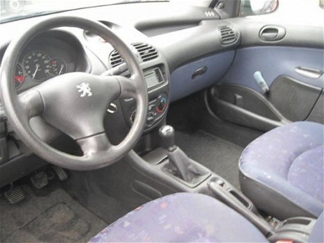 Peugeot 206 - 1.4 XR - 1