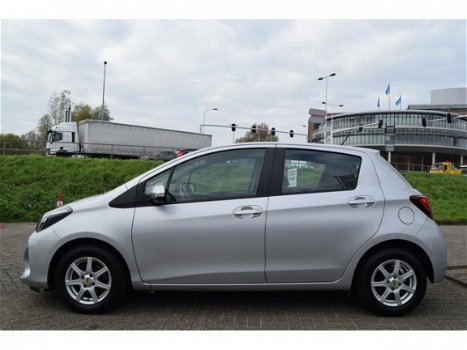 Toyota Yaris - 1.0 VVT-i Aspiration Cruise Control - 1