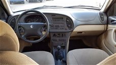 Saab 9-3 - 2.0i Youngtimer Airco 16" Stuurbekr Trekhaak NL Auto NAP