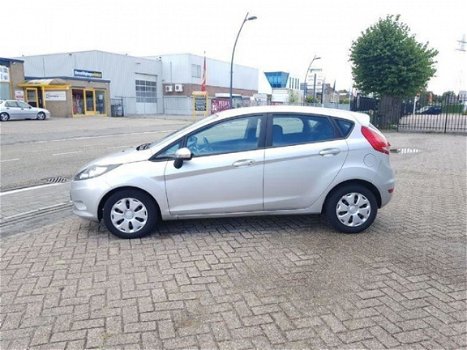 Ford Fiesta - 1.6 TDCi ECOnetic 2010 5DEURS AIRCO VEEL OPTIES ZUINIG NAP - 1