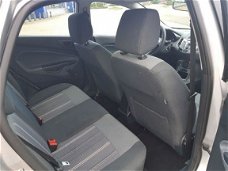 Ford Fiesta - 1.6 TDCi ECOnetic 2010 5DEURS AIRCO VEEL OPTIES ZUINIG NAP