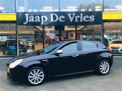 Alfa Romeo Giulietta - 1.4 T 170PK BUSN.EXECUTIVE NAV ECC PDC BT - 1