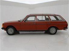 Mercedes-Benz 230 - (W123) Combi TE